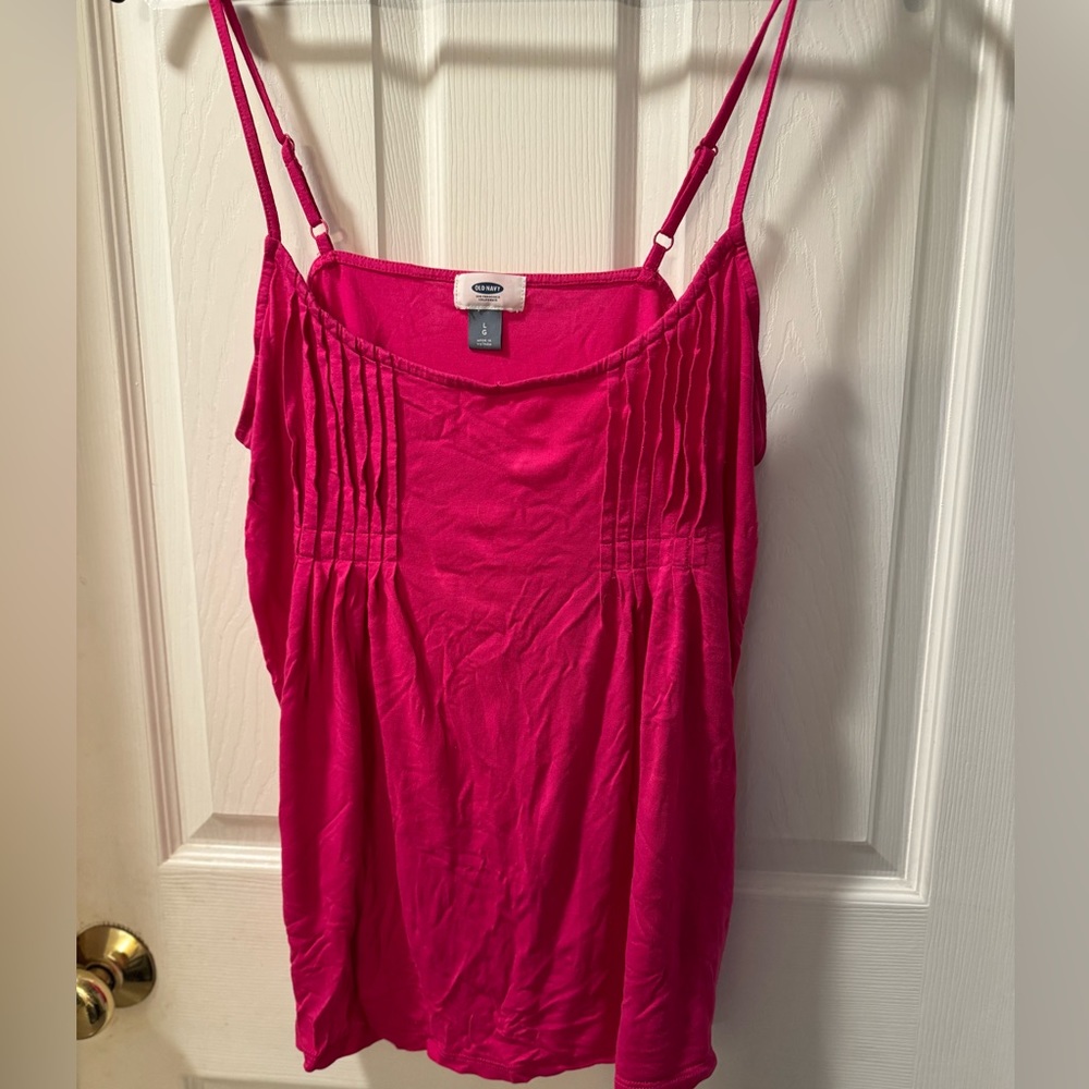 Old Navy Fuschia Tank